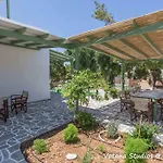 Votana Apartman *